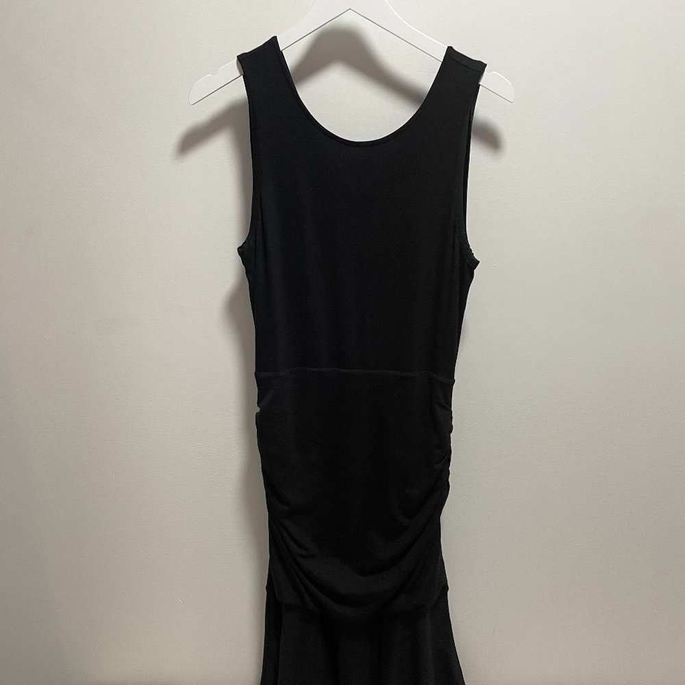 Diane Von Furstenberg Stretch Fit & Flare Ruched Dress in Size Small NWOT